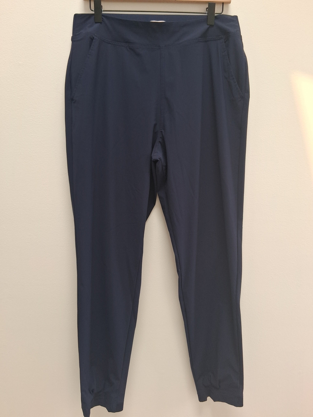Tommy Bahama Women's Everyday Active  Navy Stretch Jogger Pants Size Large